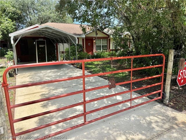 2200 W Flamingo Road, Avon Park, FL 33825