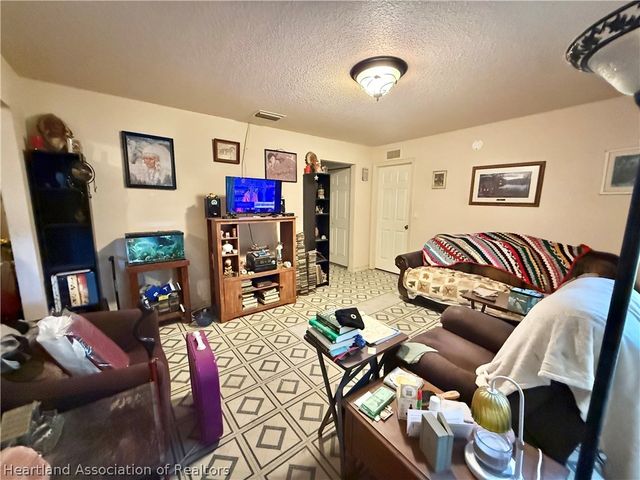 2200 W Flamingo Road, Avon Park, FL 33825