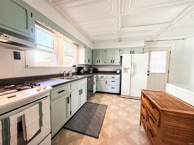 410 Howard Street, Shelbyville, IN 46176