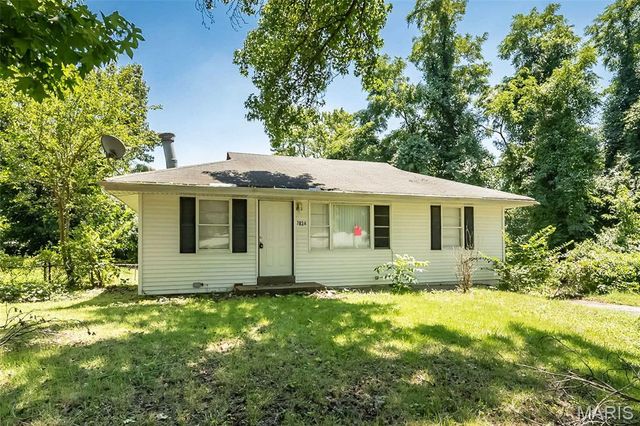 7836 Tuxedo Court, St Louis, MO 63135