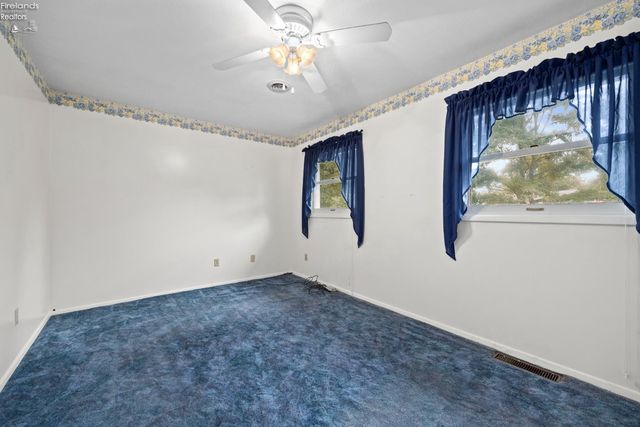 5638 Mills Creek, North Ridgeville, OH 44039