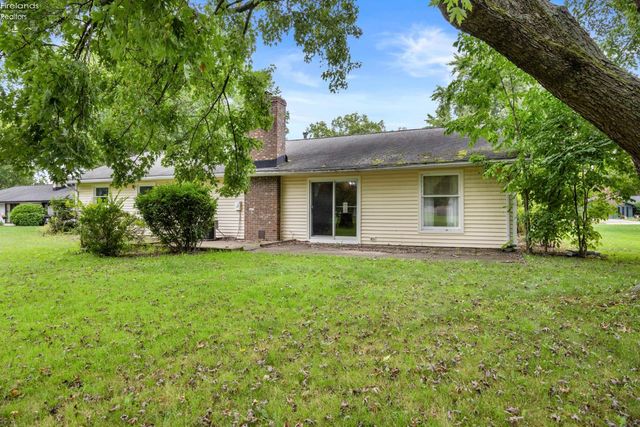 5638 Mills Creek, North Ridgeville, OH 44039