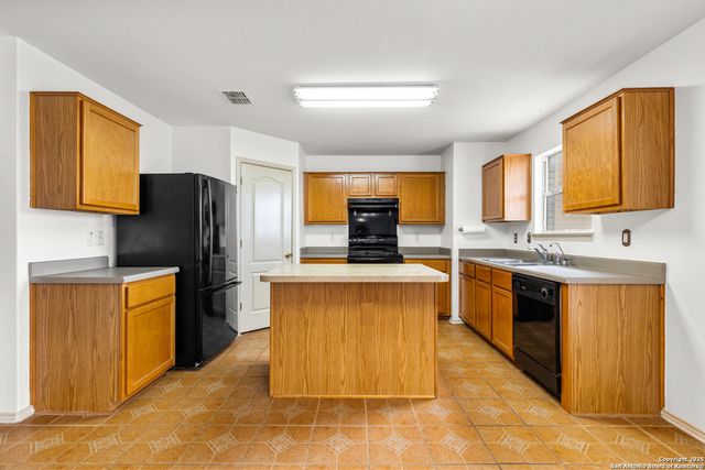 7810 Liberty, San Antonio, TX 78227
