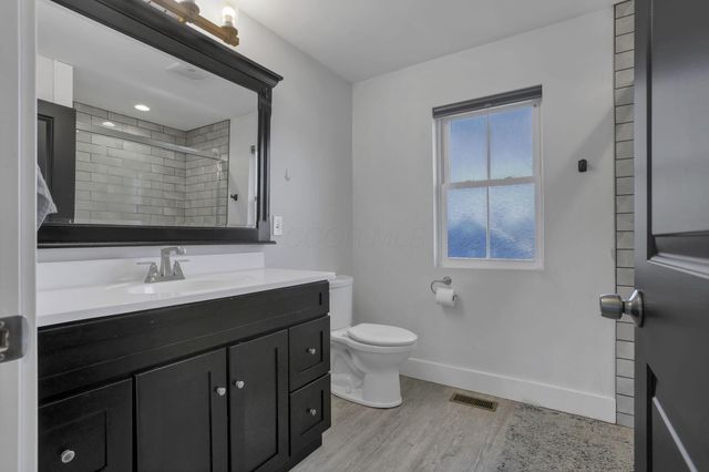 4310 Lancaster Road, Granville, OH 43023
