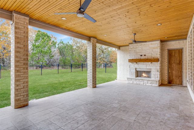 2060 County Road 2027, Glen Rose, TX 76043