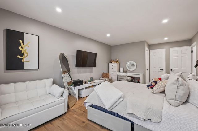 25 Sandpiper Drive, Sayreville, NJ 08859