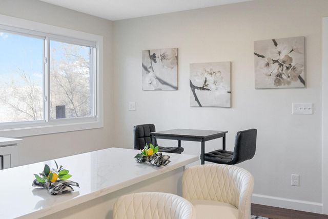 2663 S Coon Creek Drive, Andover, MN 55304