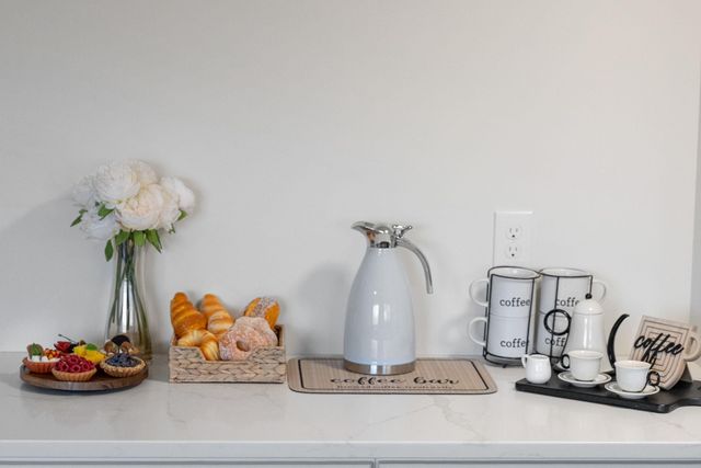 2663 S Coon Creek Drive, Andover, MN 55304