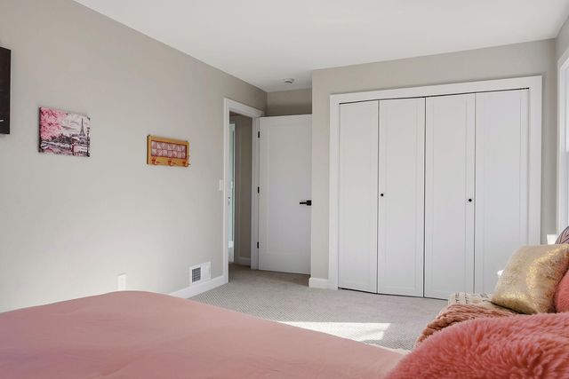 2663 S Coon Creek Drive, Andover, MN 55304