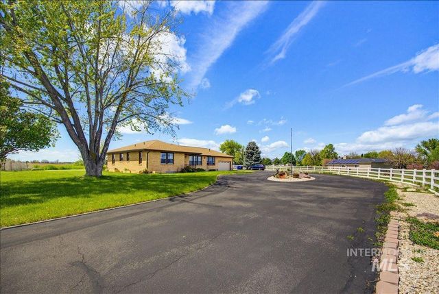 1901 S Ten Mile Rd, Meridian, ID 83642
