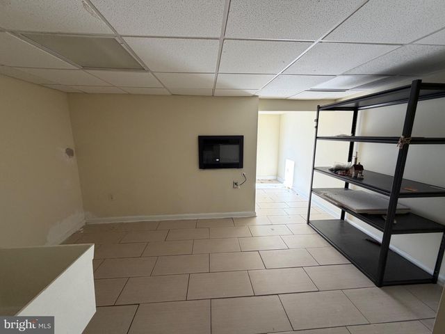 7 RUTHERFORD RD, Harrisburg, PA 17109