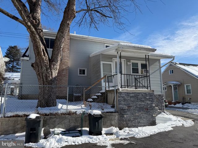 7 RUTHERFORD RD, Harrisburg, PA 17109