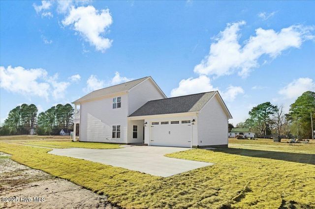 503 E First Street, Princeton, NC 27569