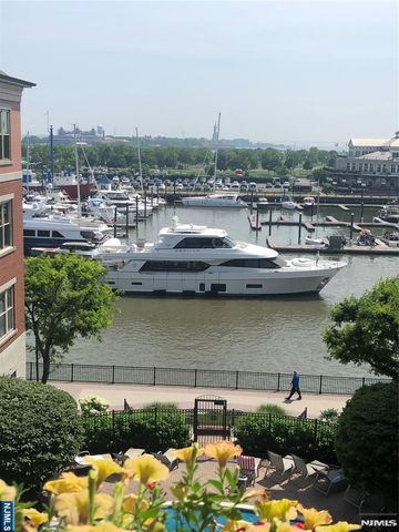 15 Warren Street 414, Jersey City, NJ 07302
