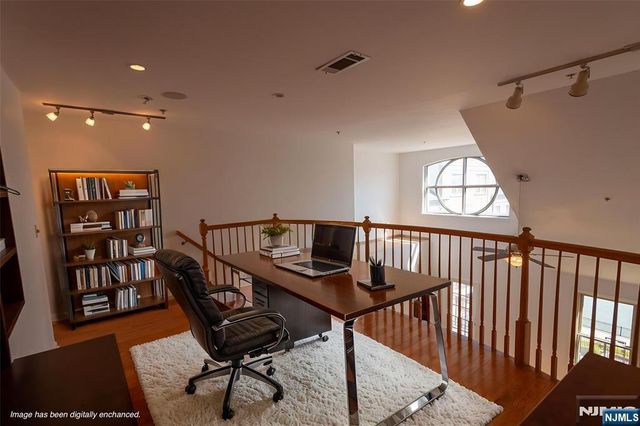 15 Warren Street 414, Jersey City, NJ 07302