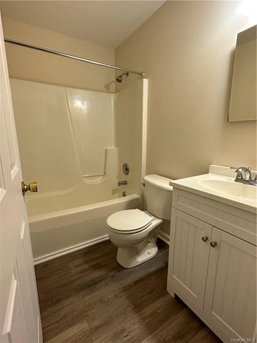 35 Bridge Street B, Florida, NY 10921