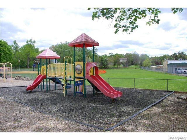 35 Bridge Street B, Florida, NY 10921