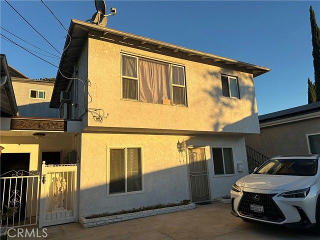 352 W Chevy Chase, Glendale, CA 91204