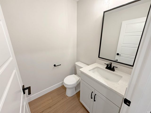 3536 Montgomery Court, Newburgh, IN 47630