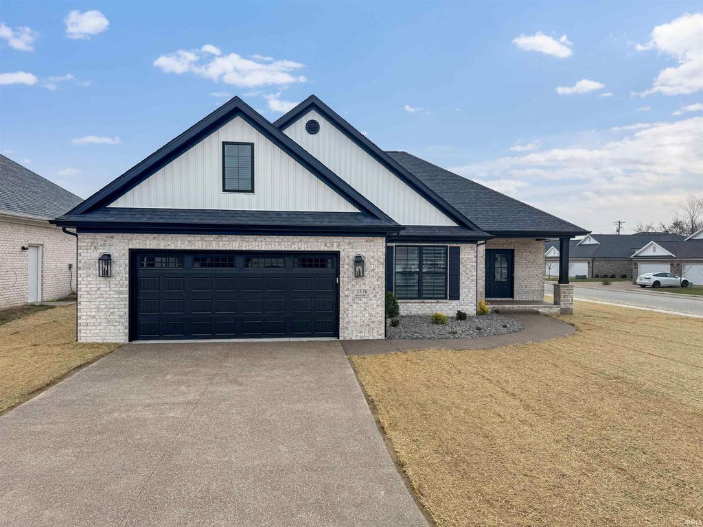 3536 Montgomery Court, Newburgh, IN 47630