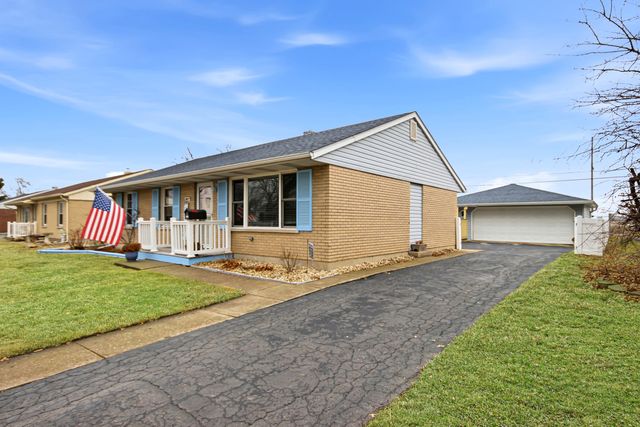 8023 Richard Street, Highland, IN 46322