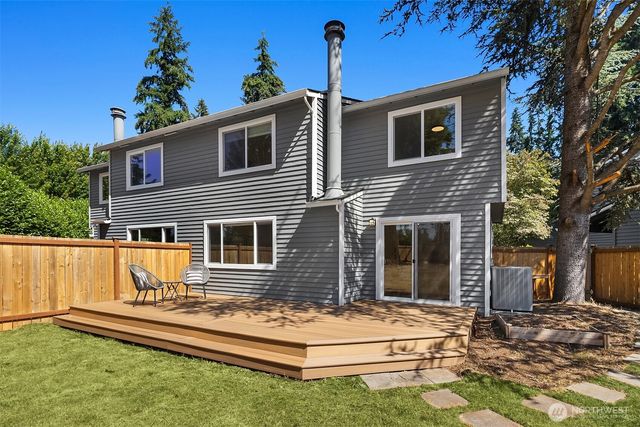 13216 NE 139th Place, Kirkland, WA 98034