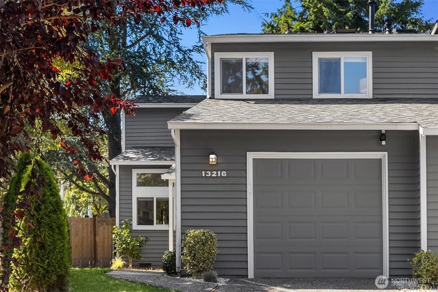 13216 NE 139th Place, Kirkland, WA 98034