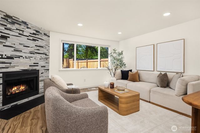 13216 NE 139th Place, Kirkland, WA 98034
