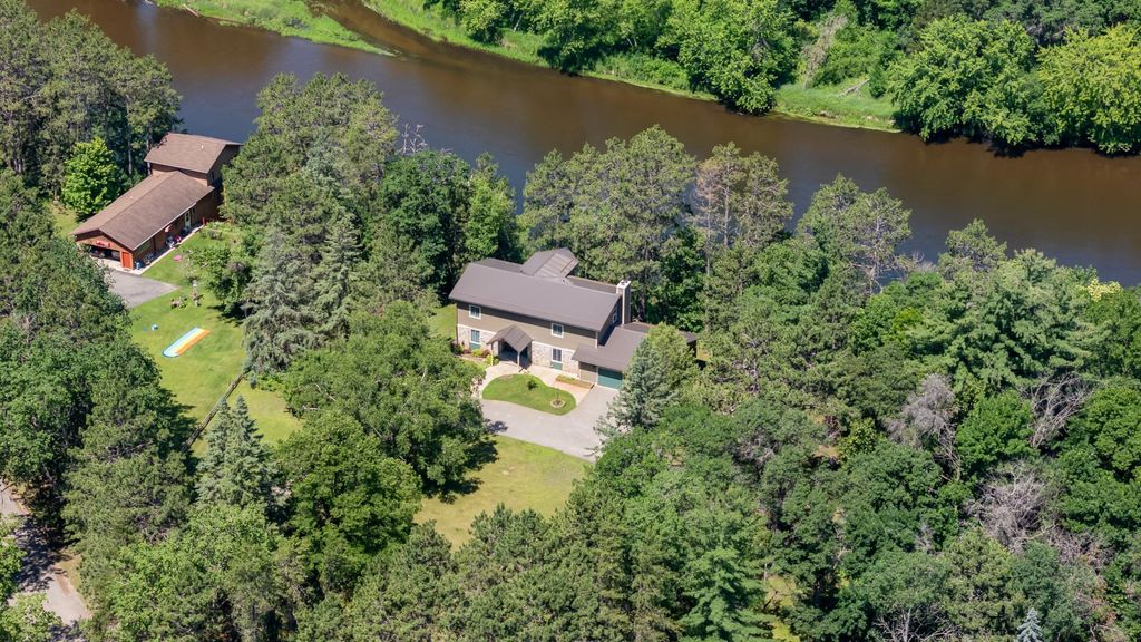 27088 130th Street, Staples, MN 56479