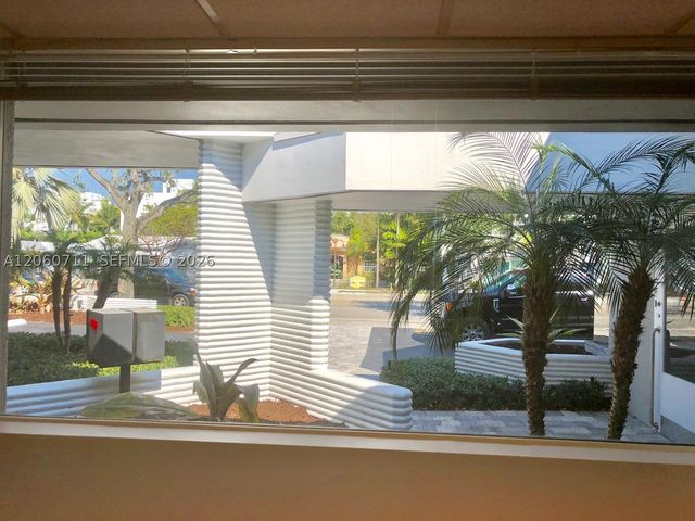 721 NE 3rd Ave, Fort Lauderdale, FL 33304