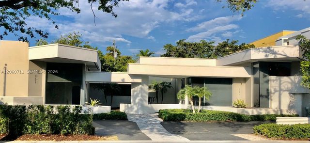 721 NE 3rd Ave, Fort Lauderdale, FL 33304