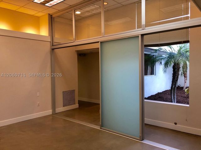 721 NE 3rd Ave, Fort Lauderdale, FL 33304