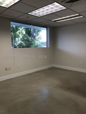 721 NE 3rd Ave, Fort Lauderdale, FL 33304