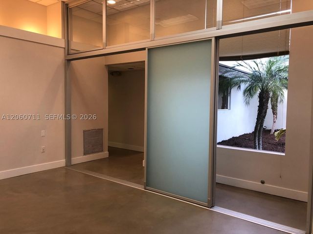 721 NE 3rd Ave, Fort Lauderdale, FL 33304