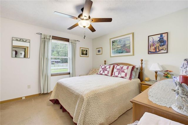 1090 Hickory Road, Canton, GA 30115