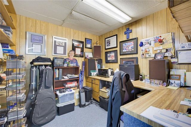 1090 Hickory Road, Canton, GA 30115