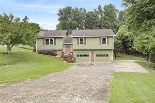 1090 Hickory Road, Canton, GA 30115