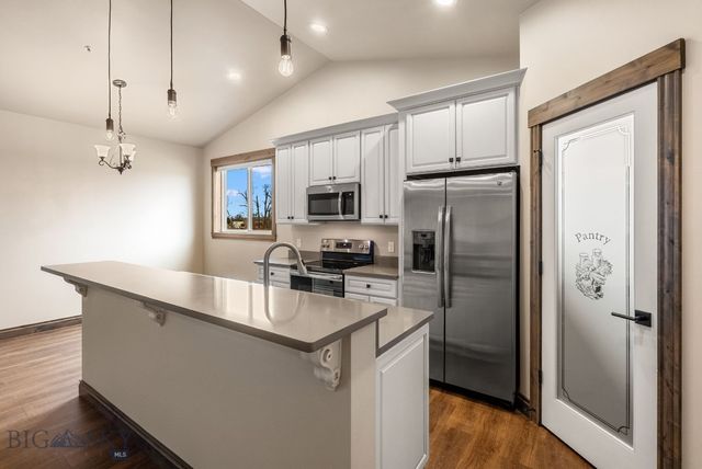 91 Croft Farms Road, Belgrade, MT 59714