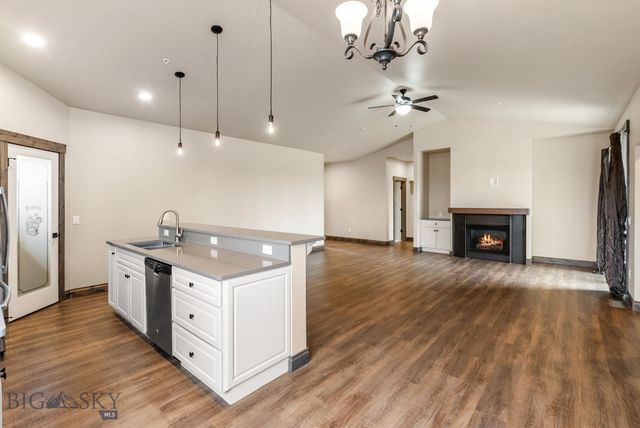 91 Croft Farms Road, Belgrade, MT 59714