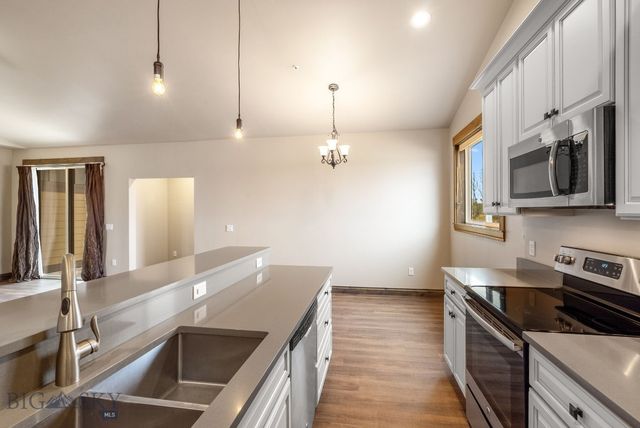 91 Croft Farms Road, Belgrade, MT 59714