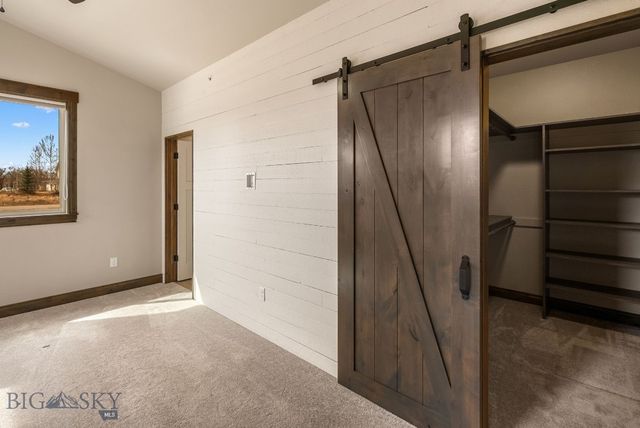 91 Croft Farms Road, Belgrade, MT 59714