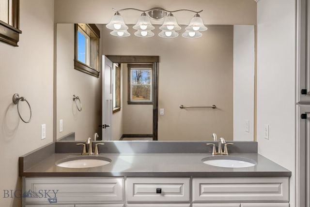 91 Croft Farms Road, Belgrade, MT 59714