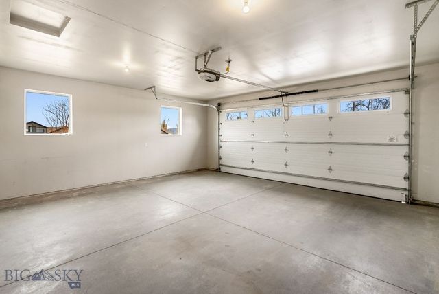 91 Croft Farms Road, Belgrade, MT 59714