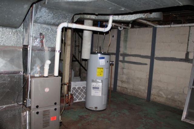 77 Irwin Avenue, Muskegon City, MI 49442