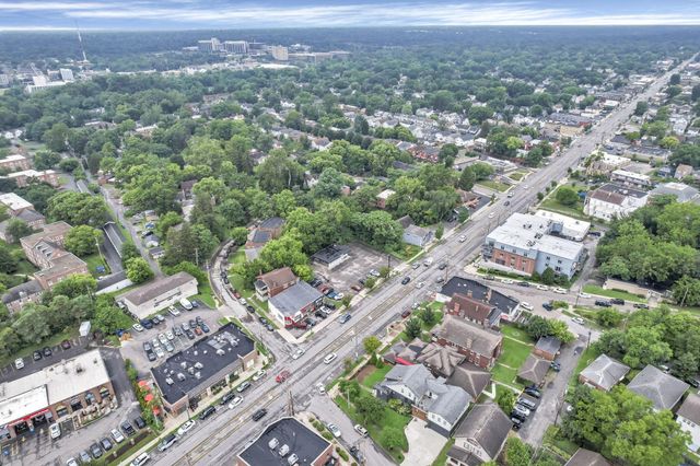3021 N High Street, Columbus, OH 43202