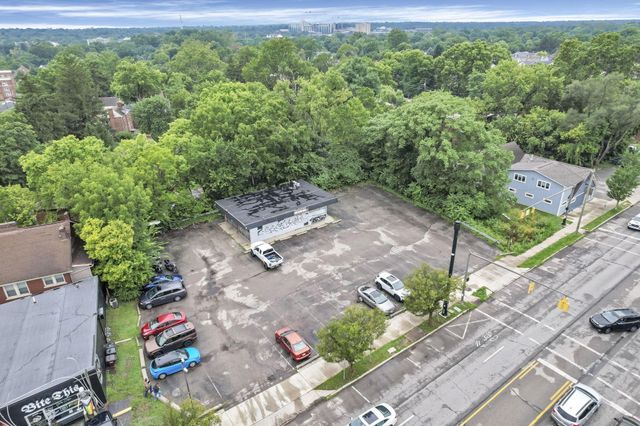 3021 N High Street, Columbus, OH 43202