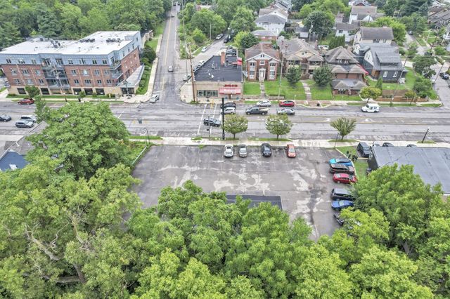 3021 N High Street, Columbus, OH 43202