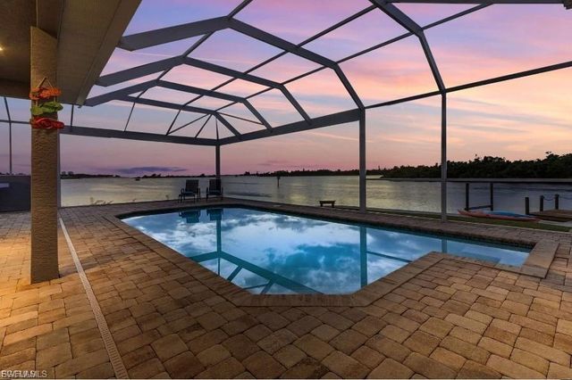 4885 E Riverside DR, Fort Myers, FL 33905