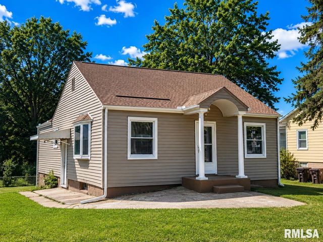 2202 W TRIPP Avenue, Peoria, IL 61604