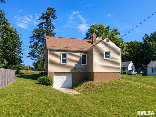 2202 W TRIPP Avenue, Peoria, IL 61604
